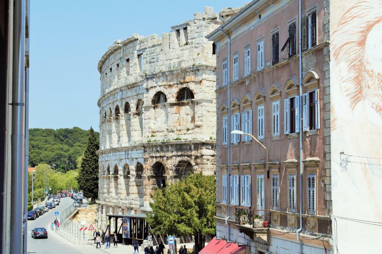 Amphitheatre Apartments Pula Luaran gambar