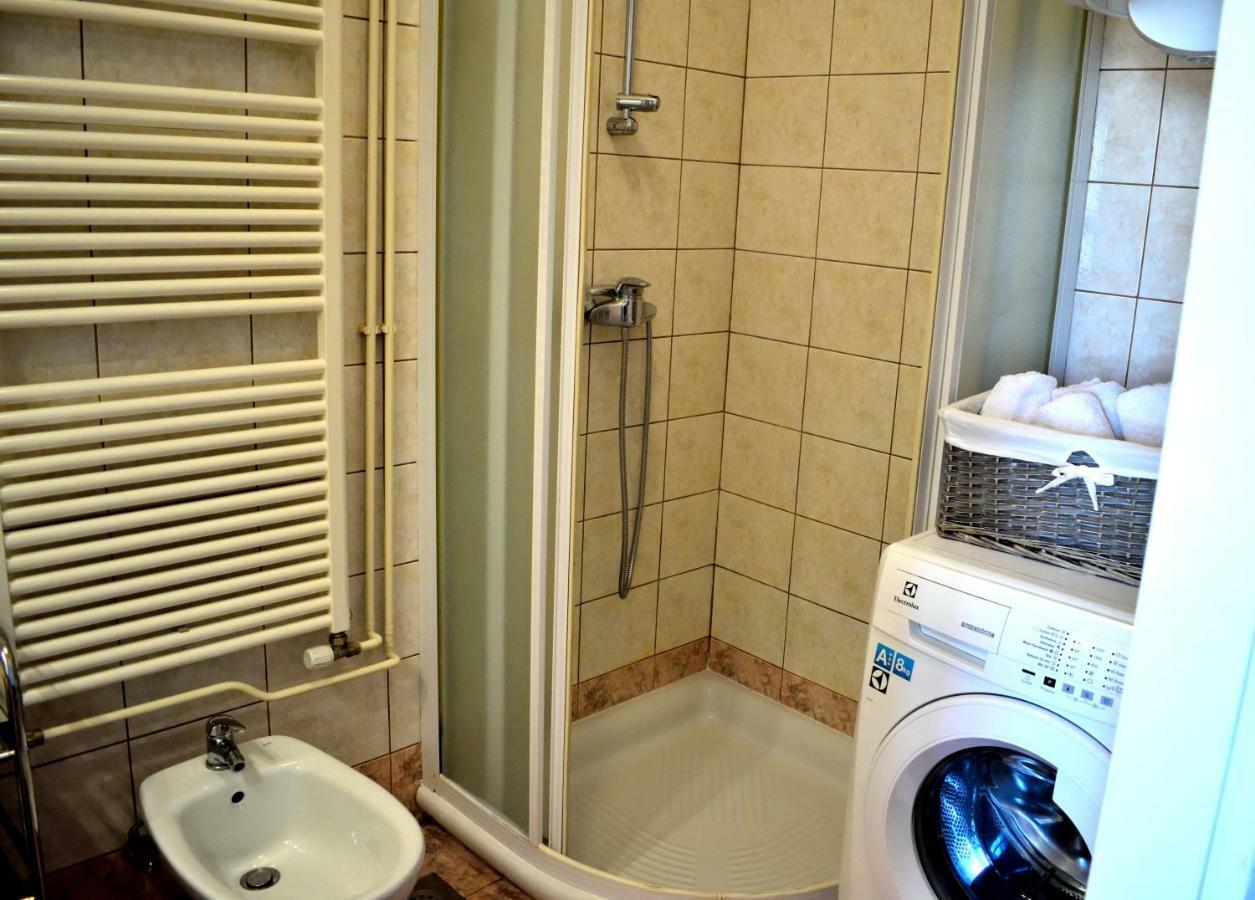Amphitheatre Apartments Pula Luaran gambar