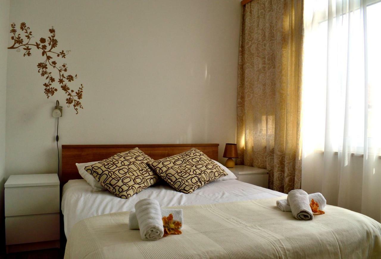 Amphitheatre Apartments Pula Luaran gambar